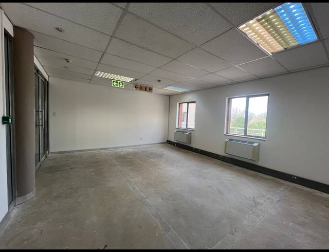 354M² OFFICE TO LET IN ILLOVO